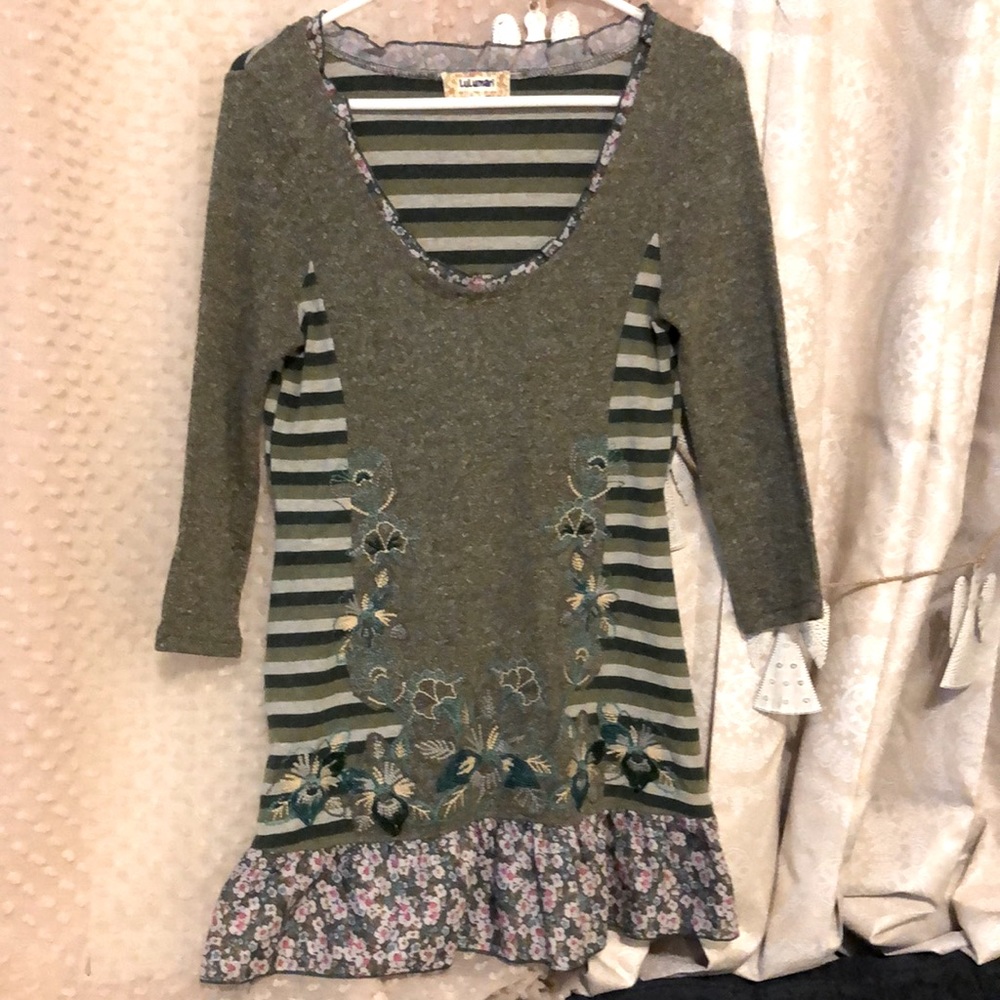 Light Beaded Sweater Tunic CUTE!!!